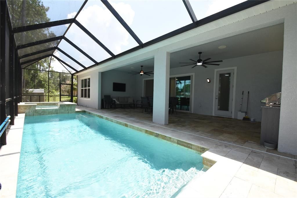 For Rent: $3,700 (5 beds, 3 baths, 2709 Square Feet)