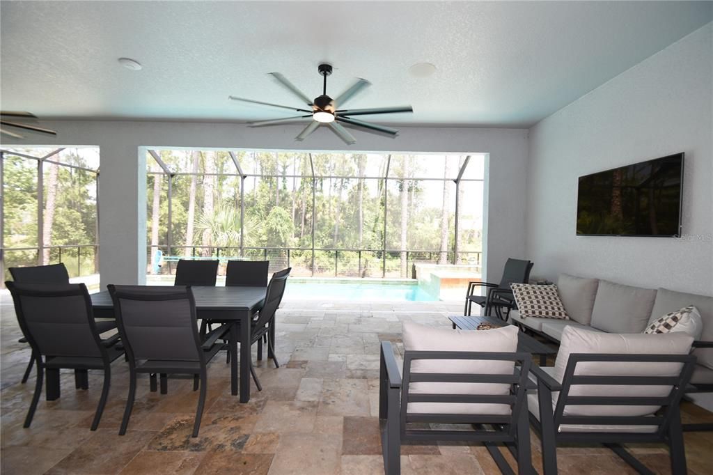 For Rent: $3,700 (5 beds, 3 baths, 2709 Square Feet)