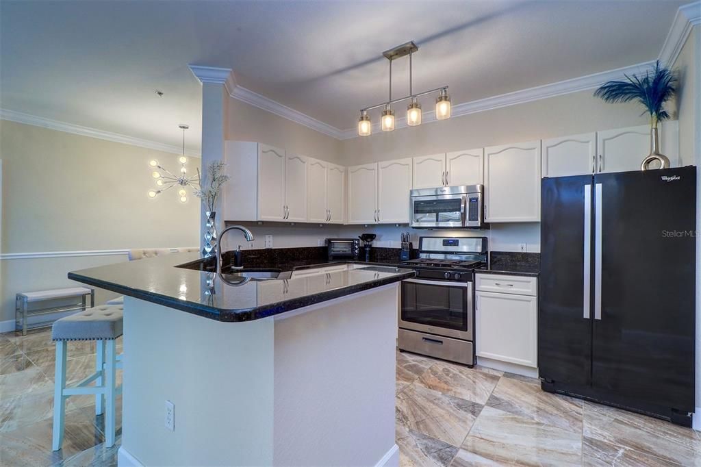 For Rent: $3,550 (3 beds, 2 baths, 1453 Square Feet)