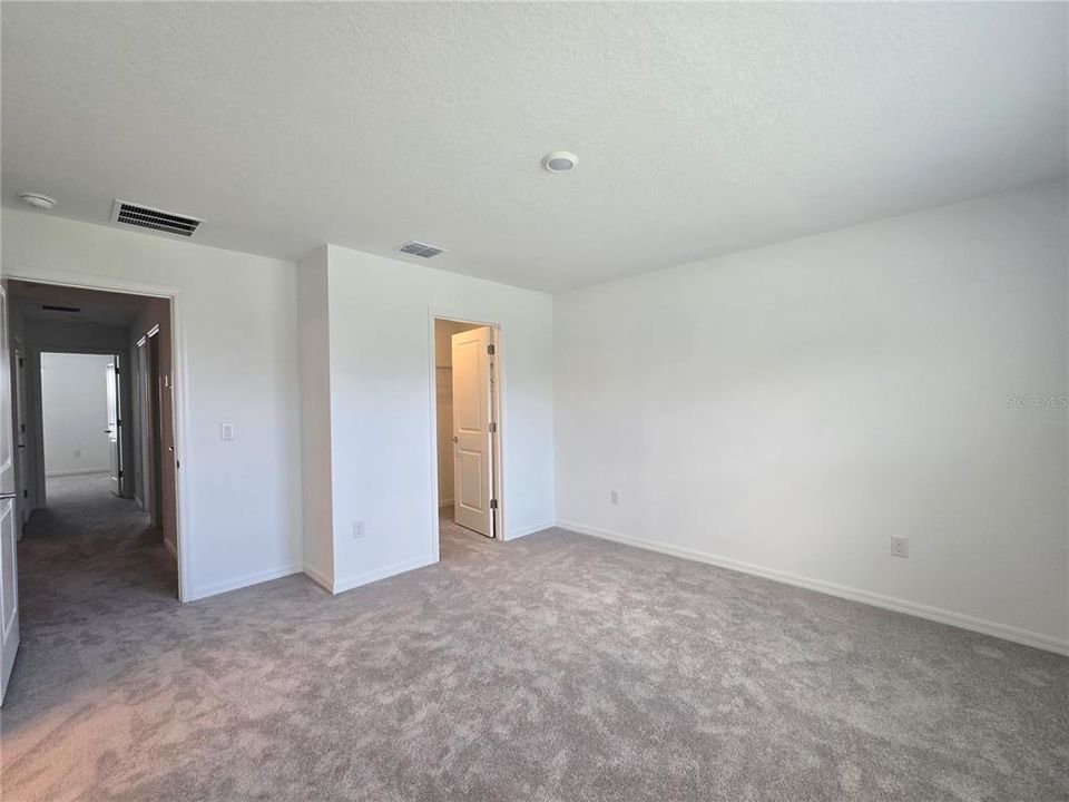 В аренду: $1,980 (3 спален, 2 ванн, 1373 Квадратных фут)