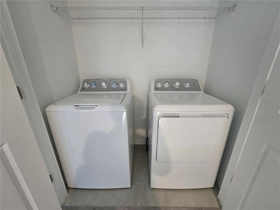 В аренду: $1,980 (3 спален, 2 ванн, 1373 Квадратных фут)