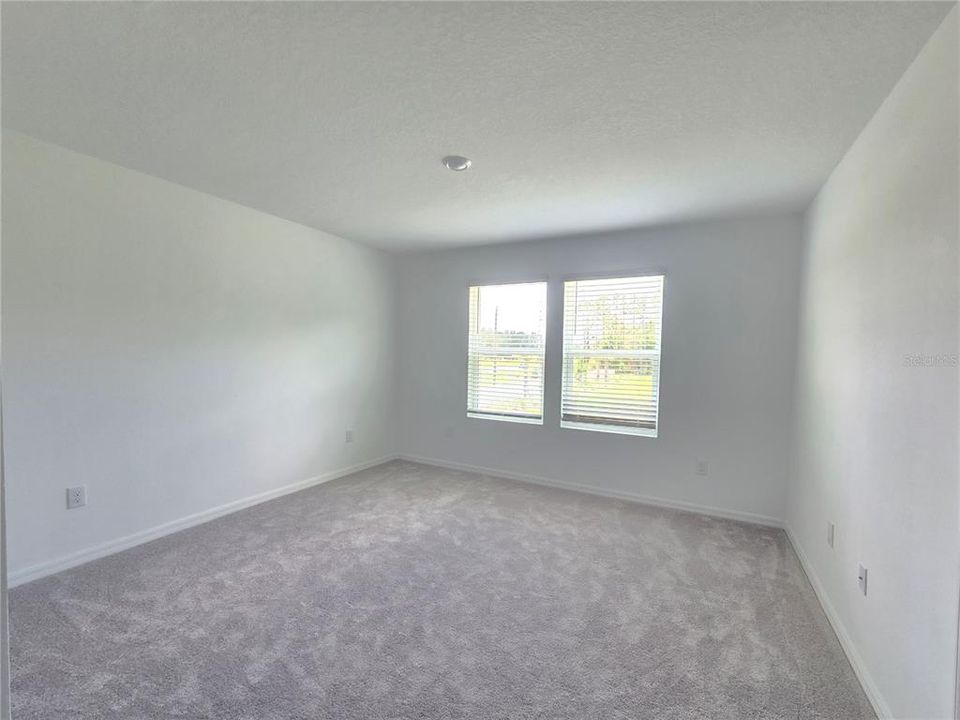 В аренду: $1,980 (3 спален, 2 ванн, 1373 Квадратных фут)