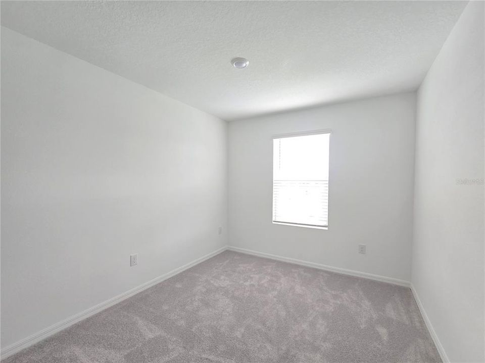 В аренду: $1,980 (3 спален, 2 ванн, 1373 Квадратных фут)