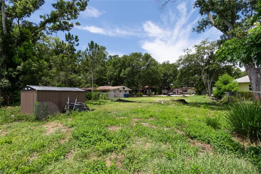待售: $295,000 (0.19 acres)