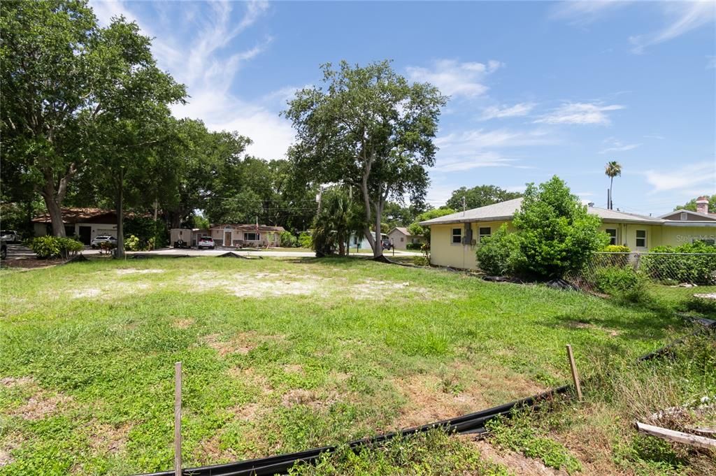 待售: $295,000 (0.19 acres)