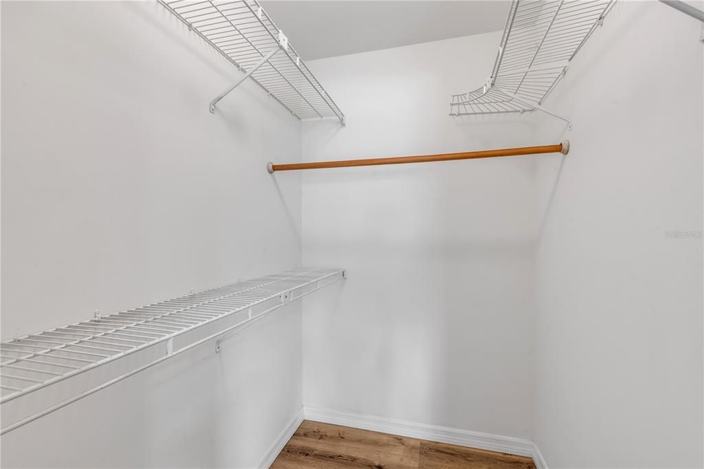 На продажу: $289,900 (3 спален, 2 ванн, 1288 Квадратных фут)