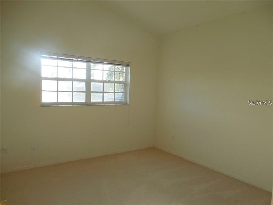 В аренду: $3,200 (3 спален, 2 ванн, 2509 Квадратных фут)