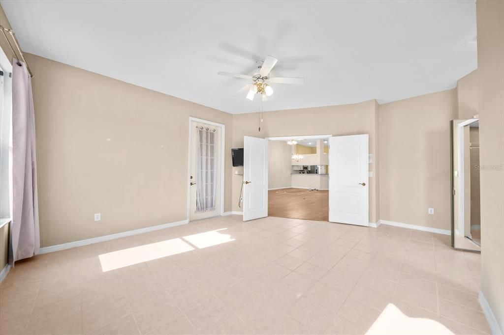 : $429,900 (3 beds, 2 baths, 1900 Square Feet)