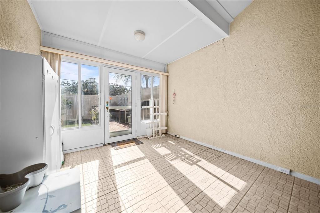 : $429,900 (3 beds, 2 baths, 1900 Square Feet)