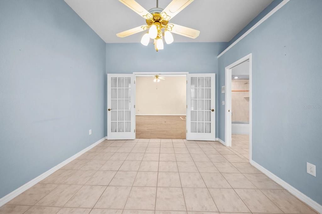 : $429,900 (3 beds, 2 baths, 1900 Square Feet)