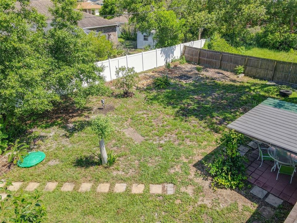 На продажу: $320,000 (3 спален, 2 ванн, 1808 Квадратных фут)