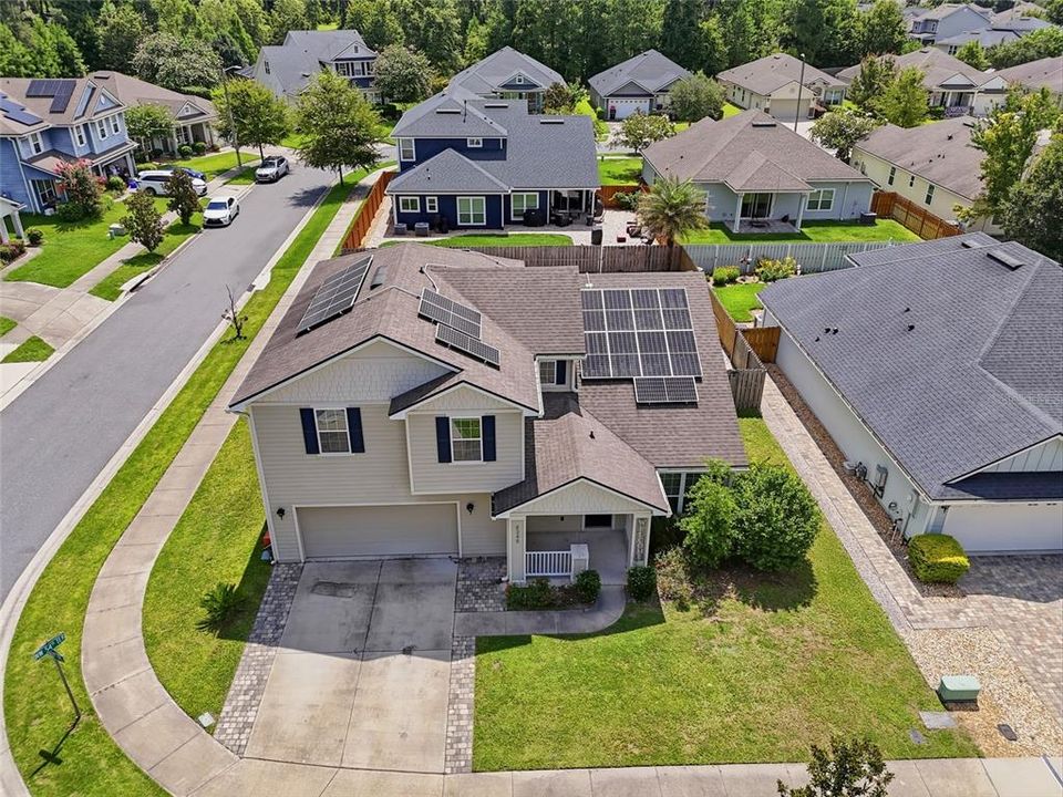 En Venta: $499,900 (4 camas, 3 baños, 2512 Pies cuadrados)