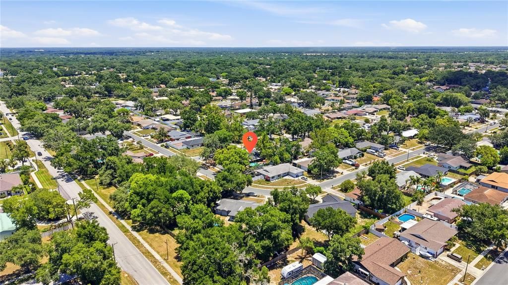 На продажу: $349,900 (4 спален, 2 ванн, 1430 Квадратных фут)