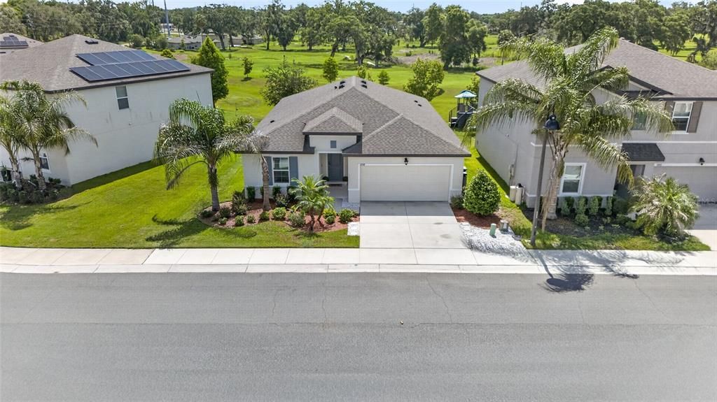 For Sale: $374,900 (4 beds, 2 baths, 1842 Square Feet)
