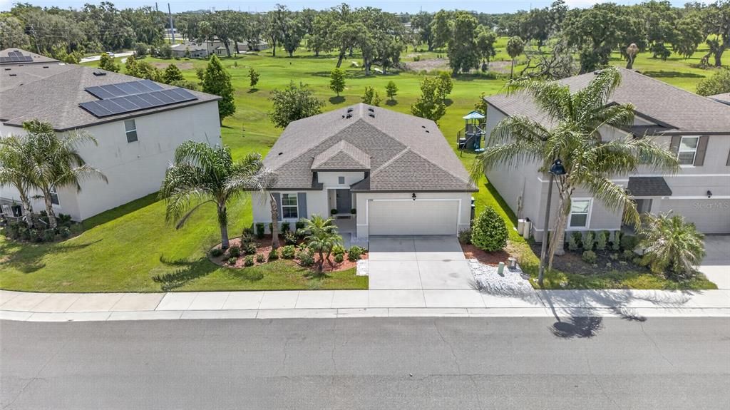 For Sale: $374,900 (4 beds, 2 baths, 1842 Square Feet)