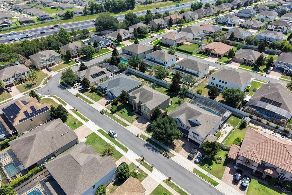 На продажу: $834,999 (7 спален, 4 ванн, 4704 Квадратных фут)