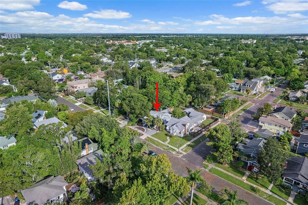 На продажу: $749,000 (3 спален, 2 ванн, 1228 Квадратных фут)