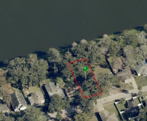На продажу: $40,000 (0.18 acres)