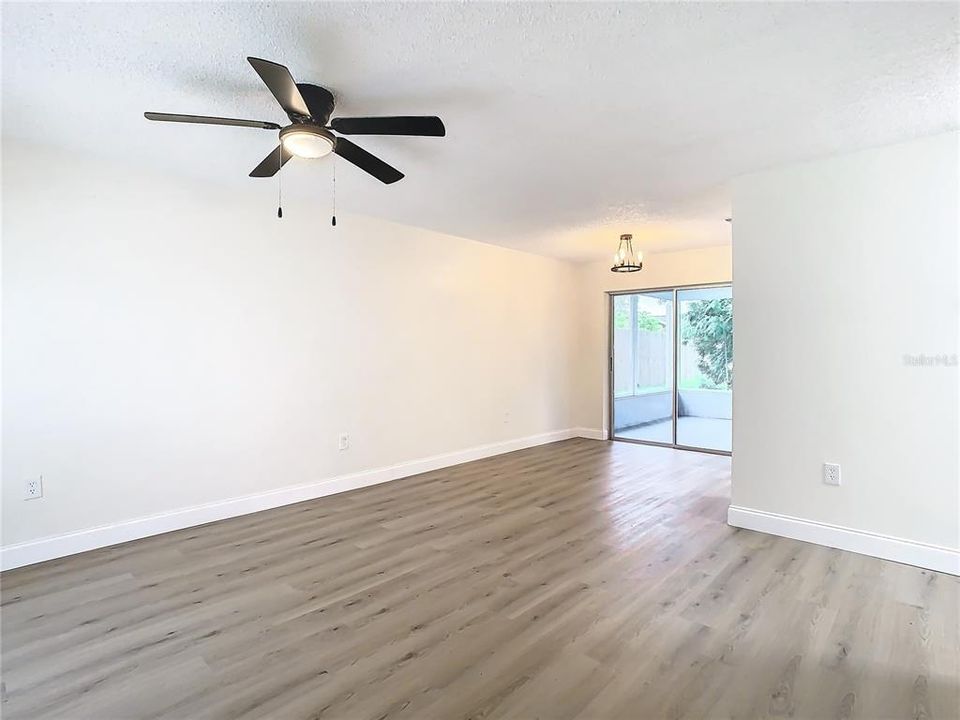 В аренду: $1,800 (3 спален, 2 ванн, 1062 Квадратных фут)