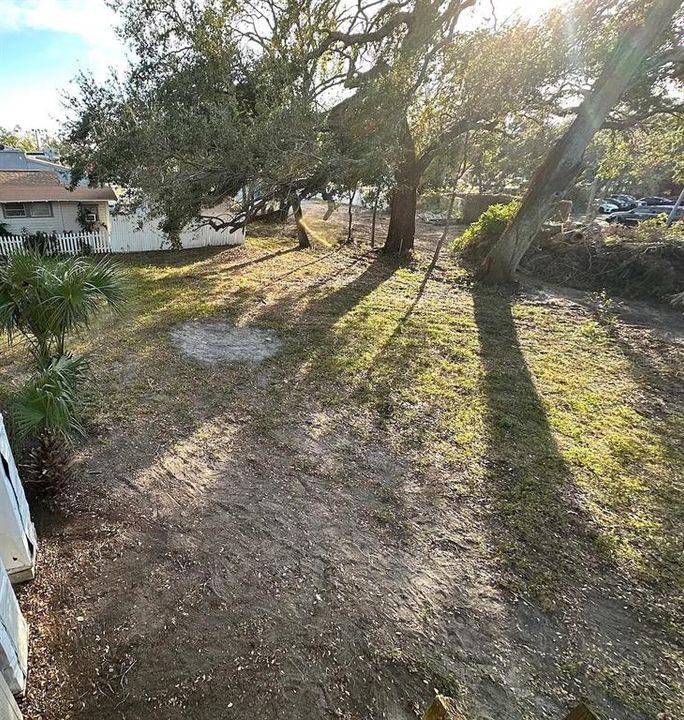 For Rent: $1,750 (3 beds, 1 baths, 2918 Square Feet)