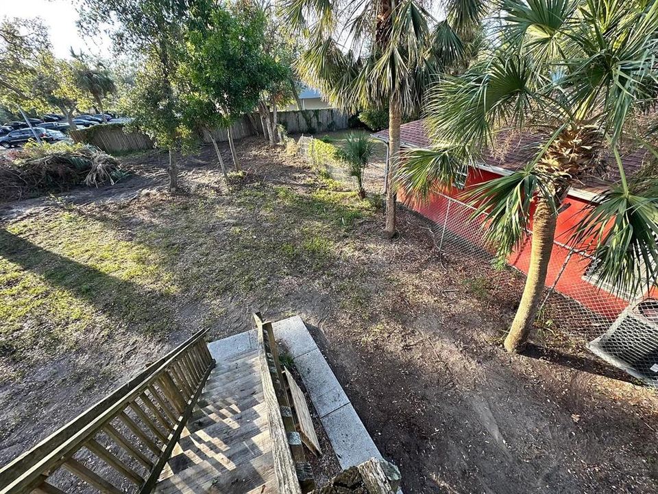 For Rent: $1,750 (3 beds, 1 baths, 2918 Square Feet)