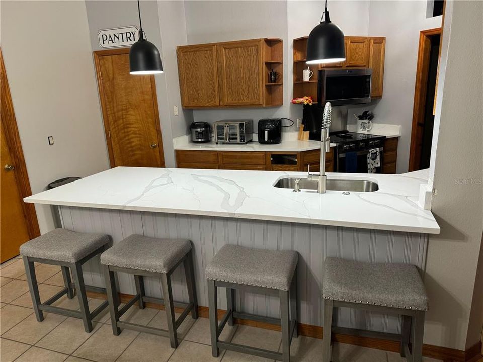 En Renta: $2,700 (3 camas, 2 baños, 1212 Pies cuadrados)
