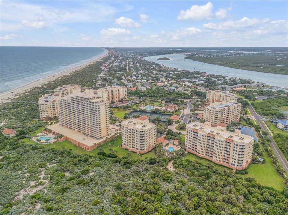 For Sale: $648,500 (2 beds, 2 baths, 1450 Square Feet)
