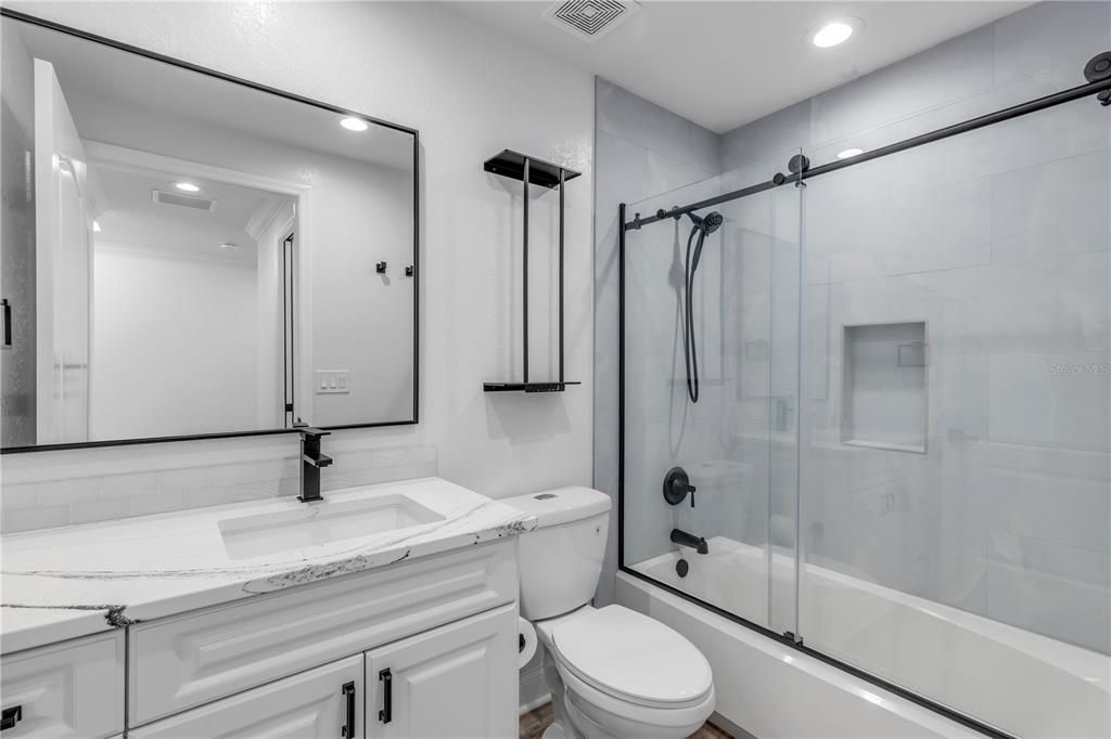 For Sale: $648,500 (2 beds, 2 baths, 1450 Square Feet)