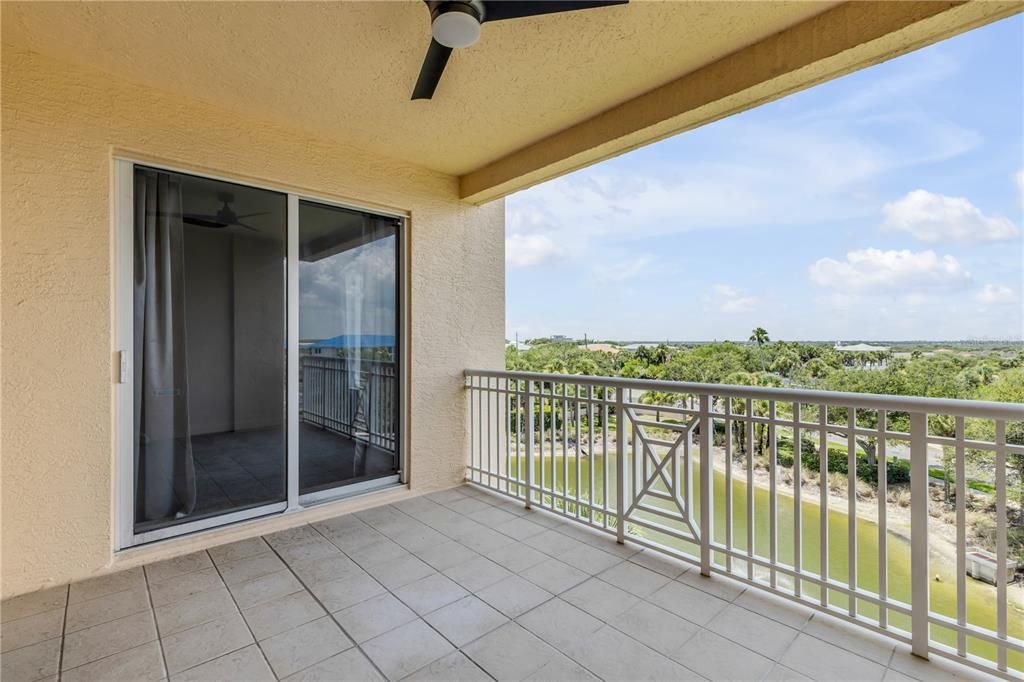 For Sale: $648,500 (2 beds, 2 baths, 1450 Square Feet)