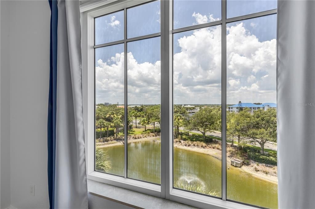 For Sale: $648,500 (2 beds, 2 baths, 1450 Square Feet)