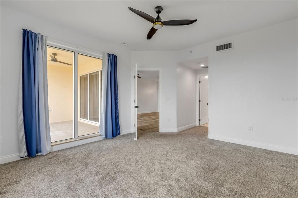 For Sale: $648,500 (2 beds, 2 baths, 1450 Square Feet)
