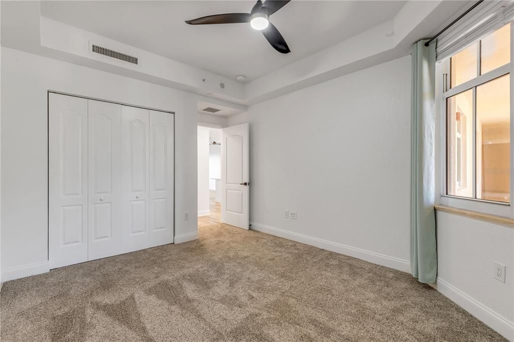 For Sale: $648,500 (2 beds, 2 baths, 1450 Square Feet)