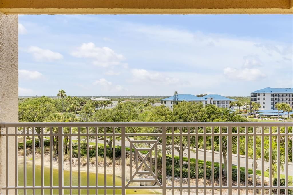 For Sale: $648,500 (2 beds, 2 baths, 1450 Square Feet)