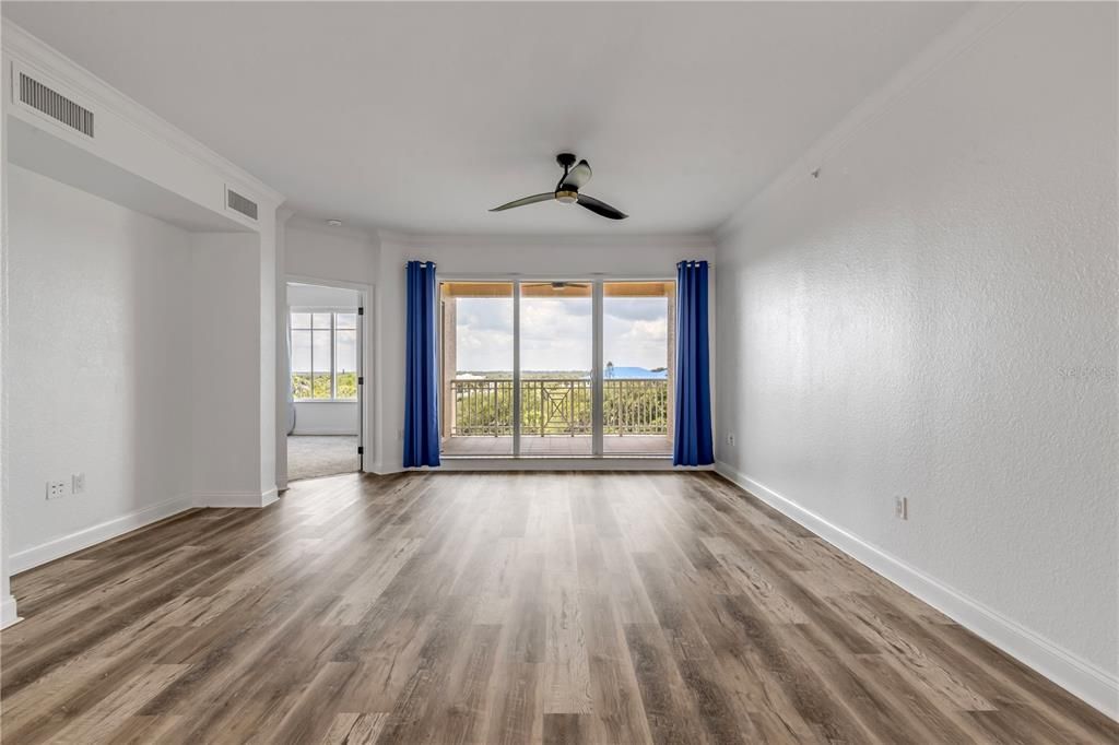 For Sale: $648,500 (2 beds, 2 baths, 1450 Square Feet)