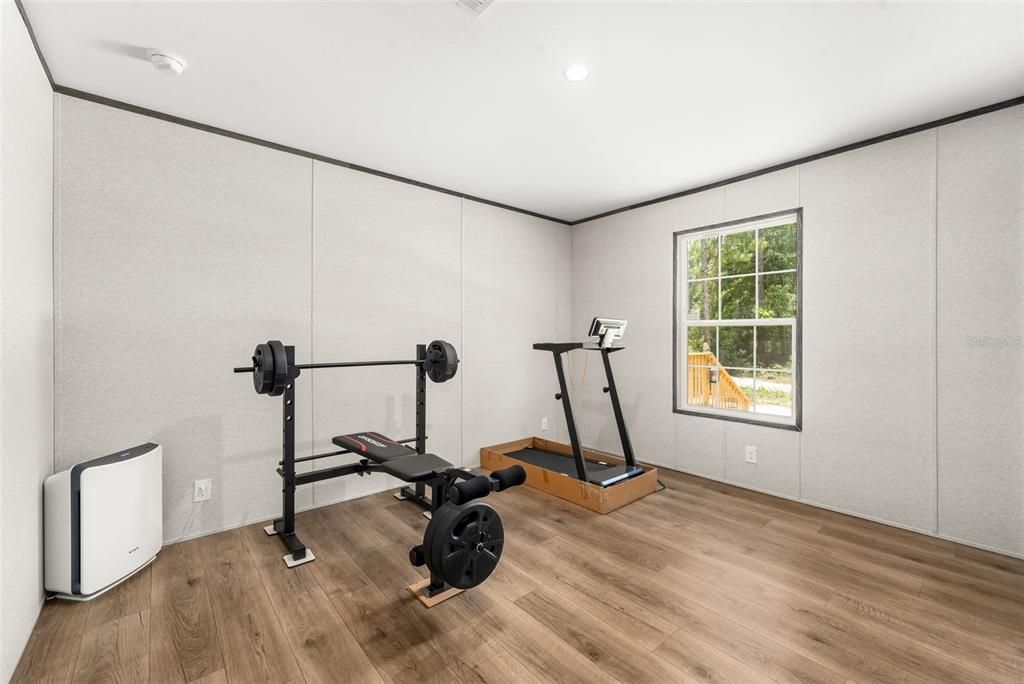 En Venta: $365,000 (3 camas, 2 baños, 1600 Pies cuadrados)