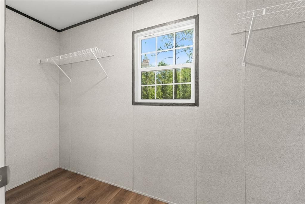 En Venta: $365,000 (3 camas, 2 baños, 1600 Pies cuadrados)