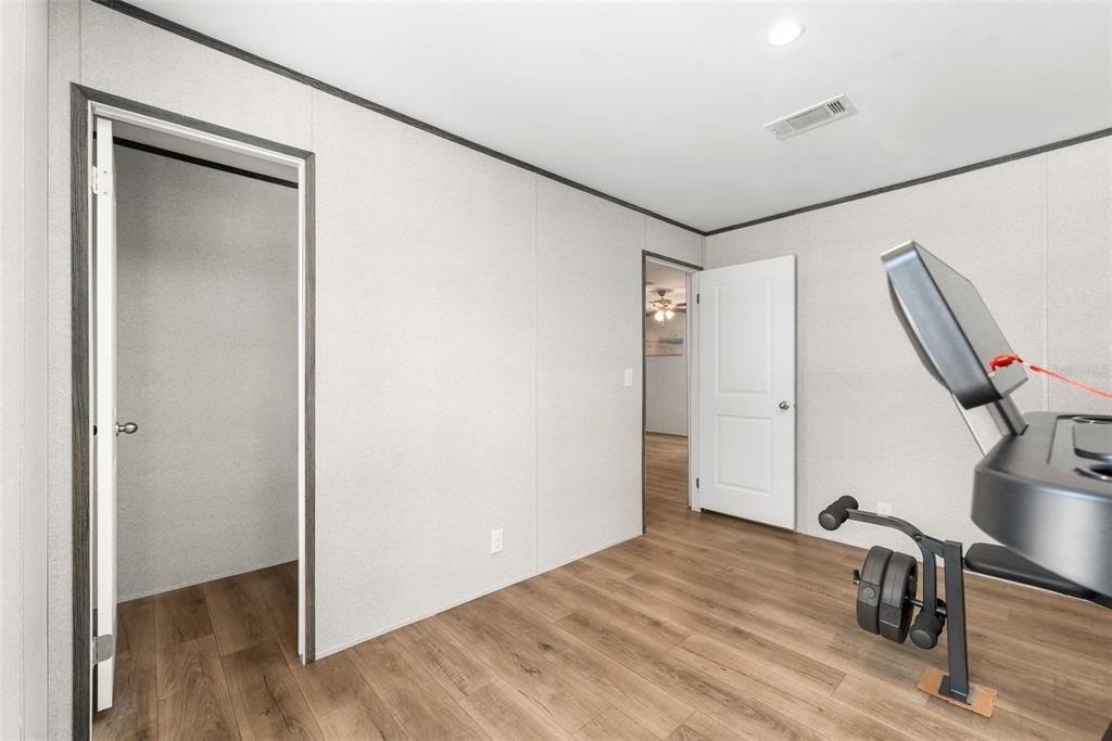 En Venta: $365,000 (3 camas, 2 baños, 1600 Pies cuadrados)