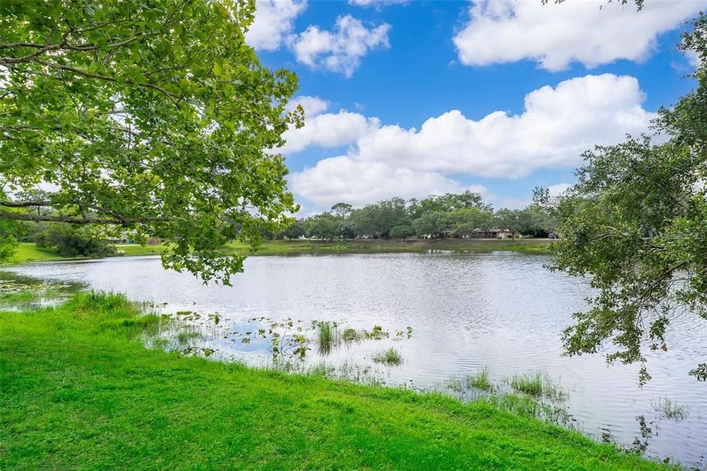 For Sale: $175,000 (2 beds, 2 baths, 1210 Square Feet)