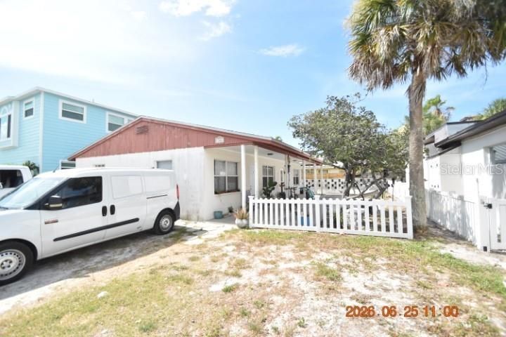 For Rent: $1,450 (1 beds, 1 baths, 500 Square Feet)