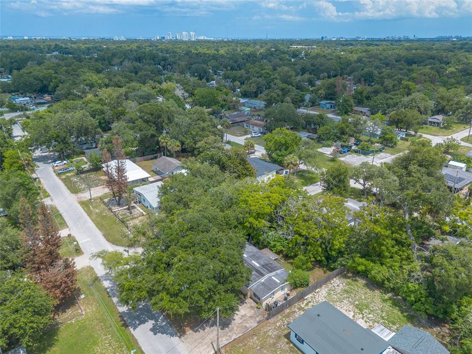 For Sale: $174,900 (2 beds, 1 baths, 1134 Square Feet)