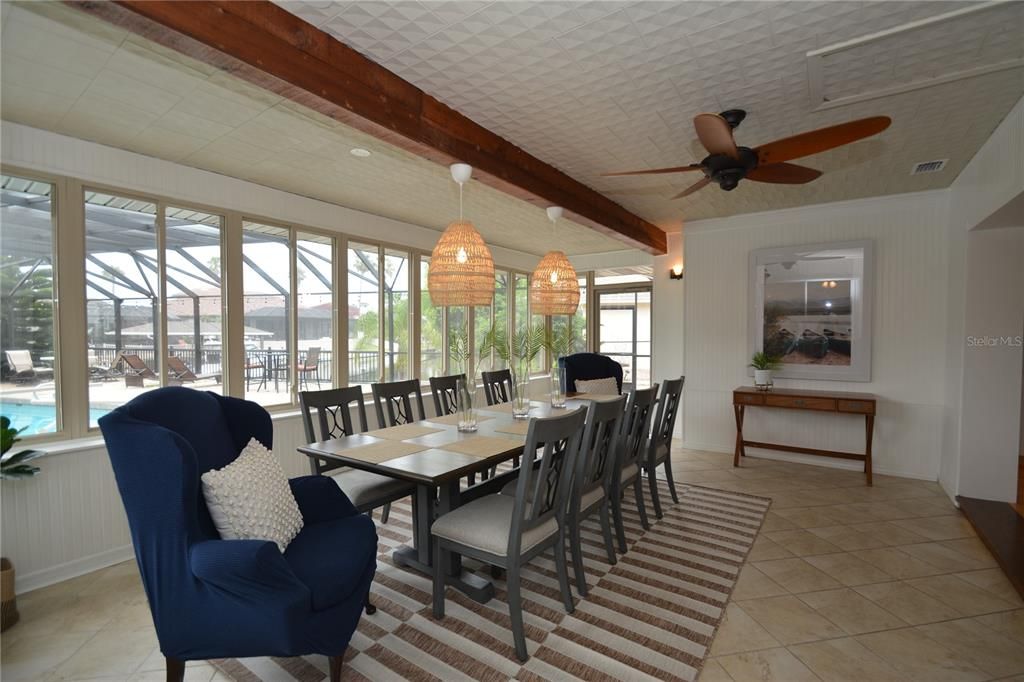 En Renta: $4,950 (3 camas, 2 baños, 2142 Pies cuadrados)