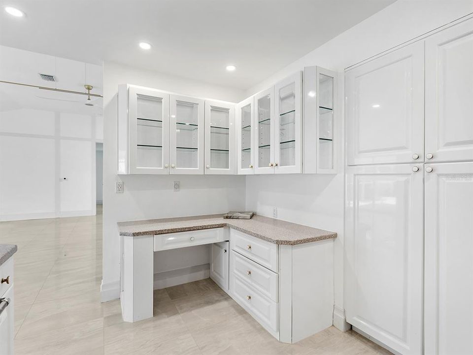 En Venta: $1,990,000 (3 camas, 2 baños, 1961 Pies cuadrados)