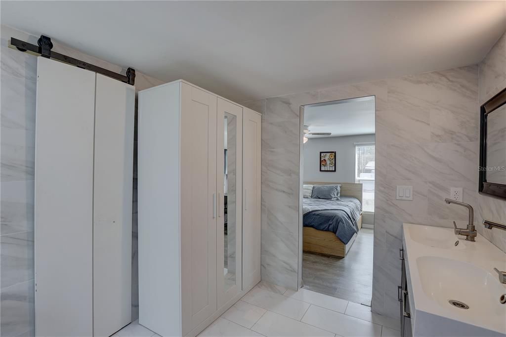 En Venta: $270,000 (3 camas, 2 baños, 1380 Pies cuadrados)