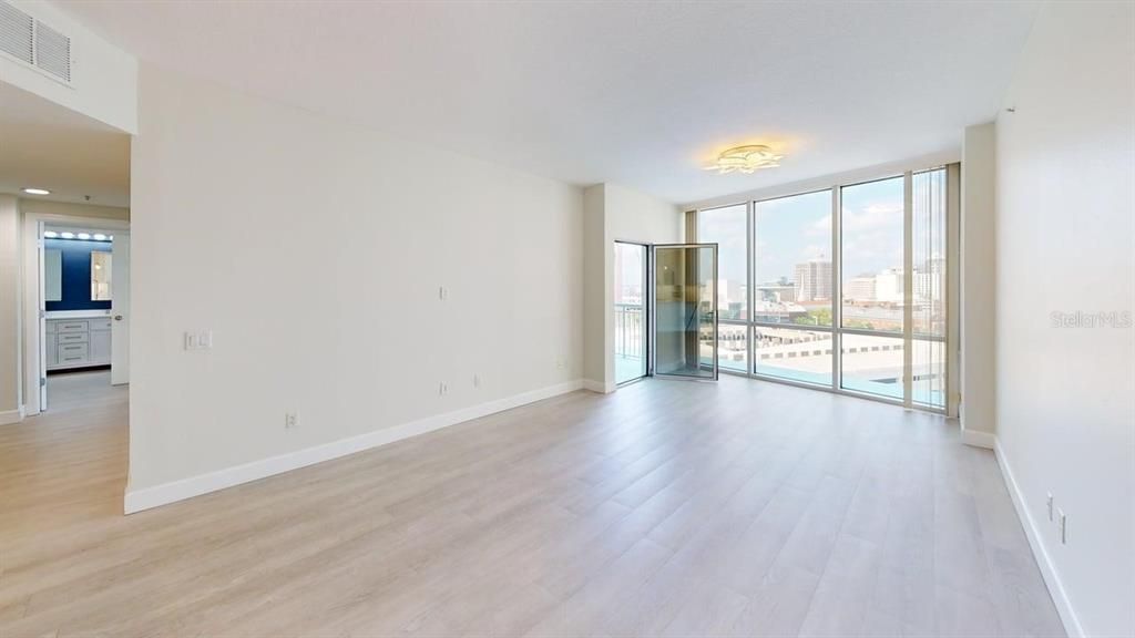 For Rent: $2,950 (2 beds, 2 baths, 1148 Square Feet)