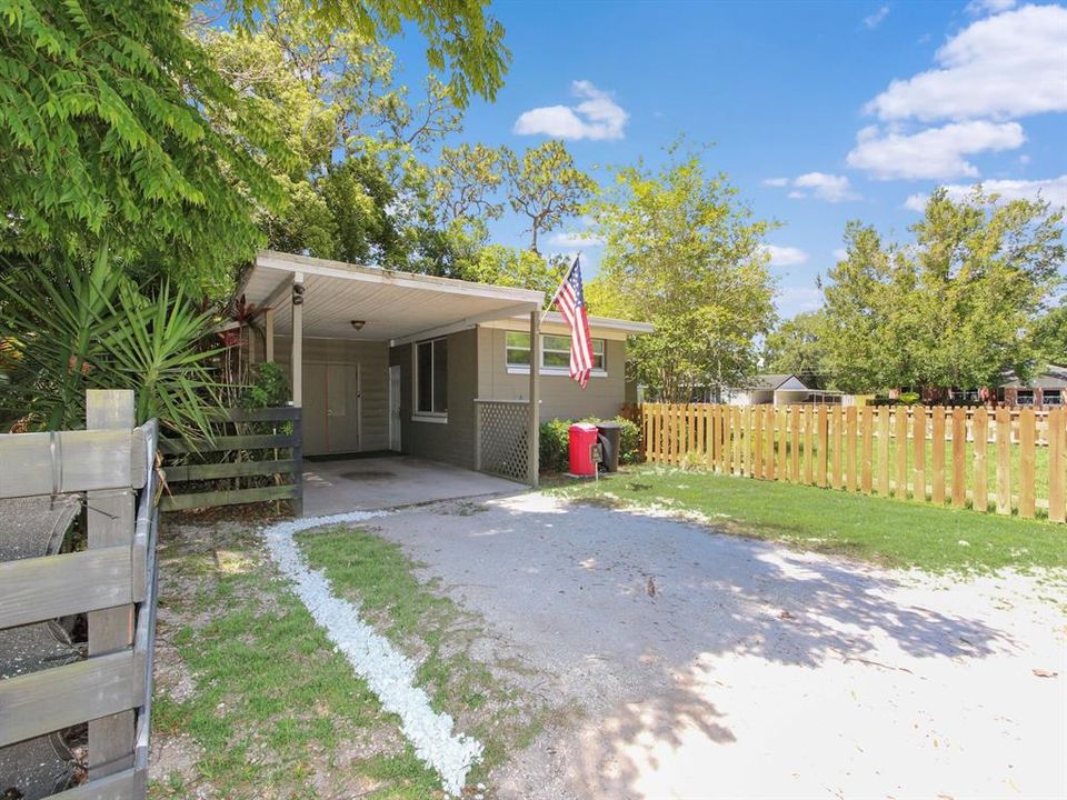 En Venta: $227,900 (3 camas, 1 baños, 1172 Pies cuadrados)
