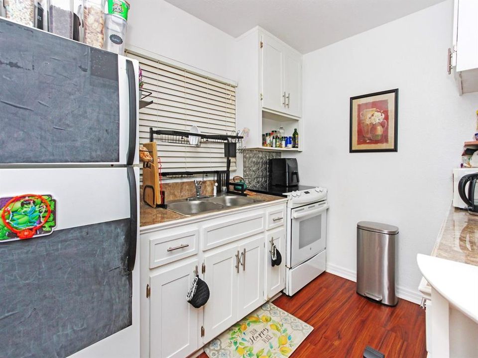 En Venta: $227,900 (3 camas, 1 baños, 1172 Pies cuadrados)