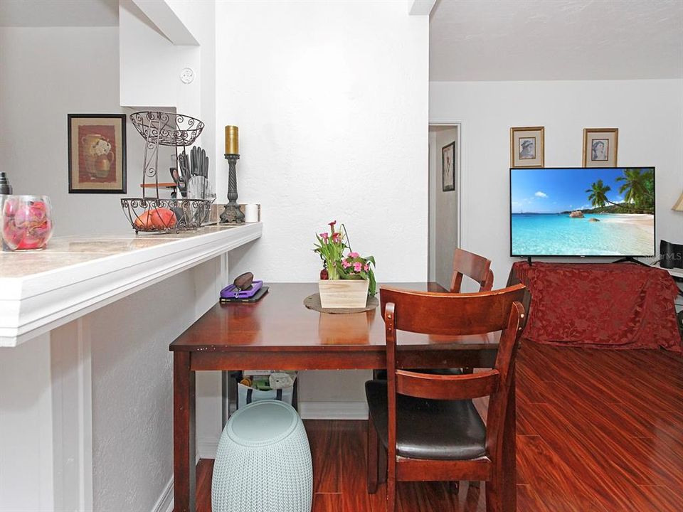 En Venta: $227,900 (3 camas, 1 baños, 1172 Pies cuadrados)