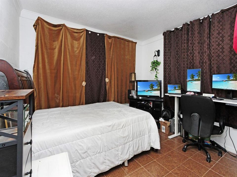En Venta: $227,900 (3 camas, 1 baños, 1172 Pies cuadrados)