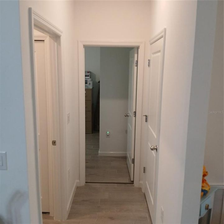 На продажу: $370,000 (4 спален, 2 ванн, 2292 Квадратных фут)