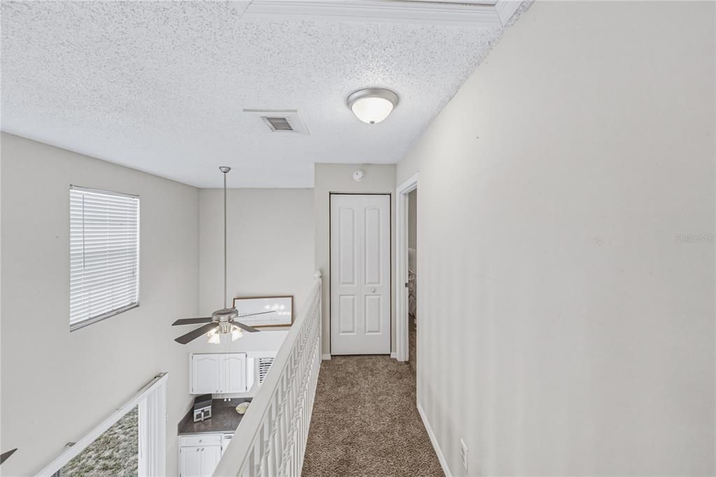 For Sale: $315,000 (3 beds, 2 baths, 1410 Square Feet)